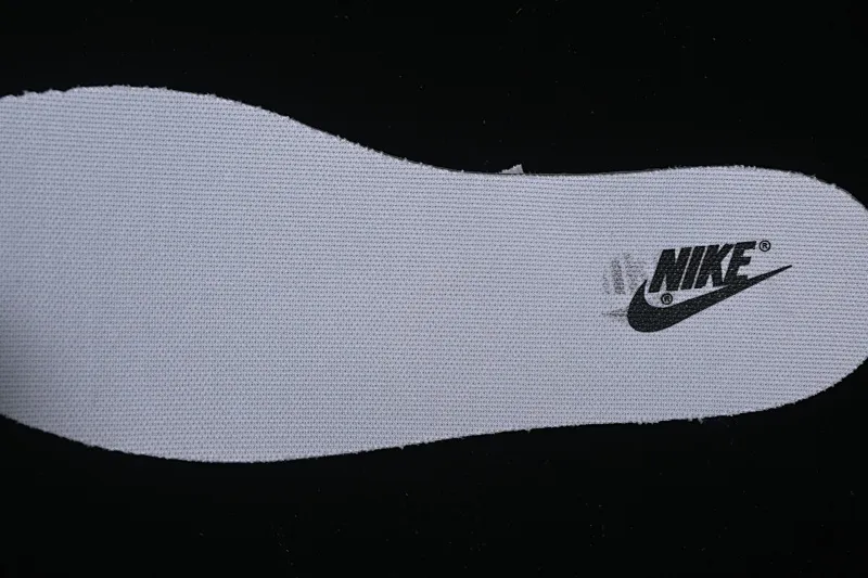 All categories Nk SB Dunk series Nk SB Dunk Low low-top sneakers Nike SB Dunk Low white and green strap low-top casual sneakers DD1391-100